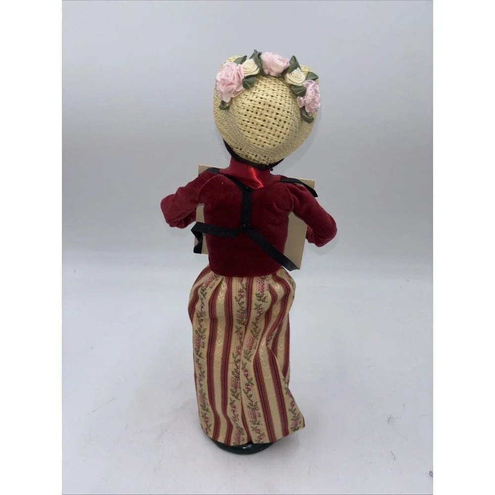 Byers Choice Woman  Macfarlane Lane & Co Fine Hat Trimmings ~ Ribbons & Laces